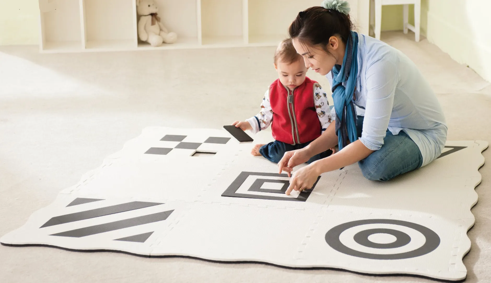 d_creative_mat_black_and__2.webp Educational Toys 3D CREATIVE MAT BLACK AND WHITE - REDUCED TO CLEAR!