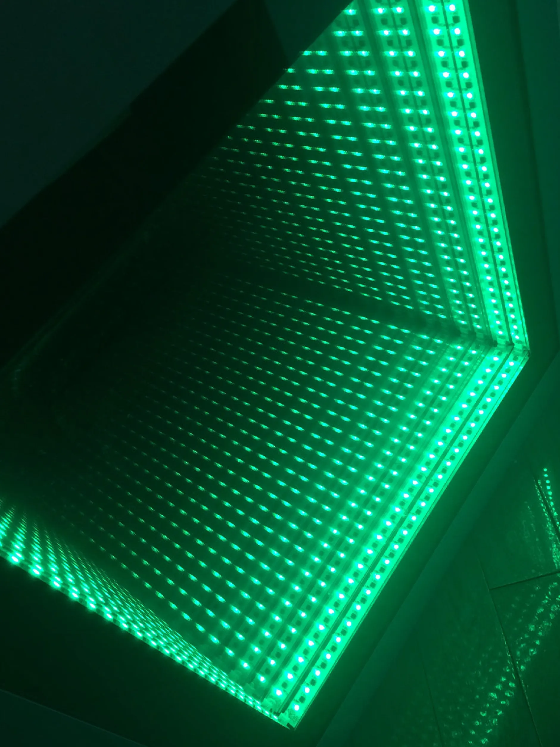 interactive_light_and_sou_18.webp Rover Education Interactive light and sound panel "Infinity"