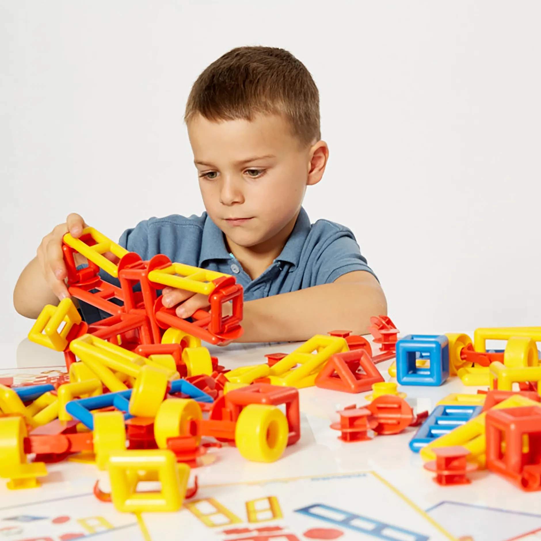 mobilo_construction_set___0.webp Educational Toys Mobilo Construction Set (424 Pieces)