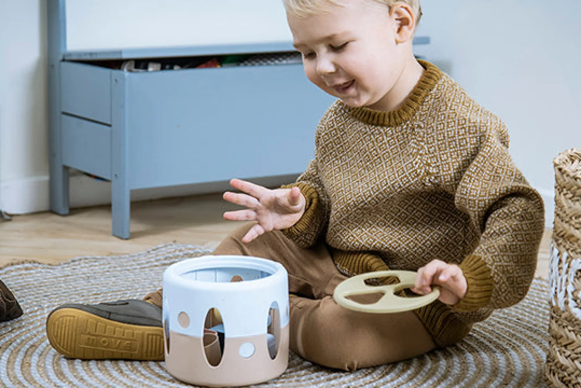 tiny_bio_shape_sorter_18.webp Educational Toys Tiny Bio Shape Sorter
