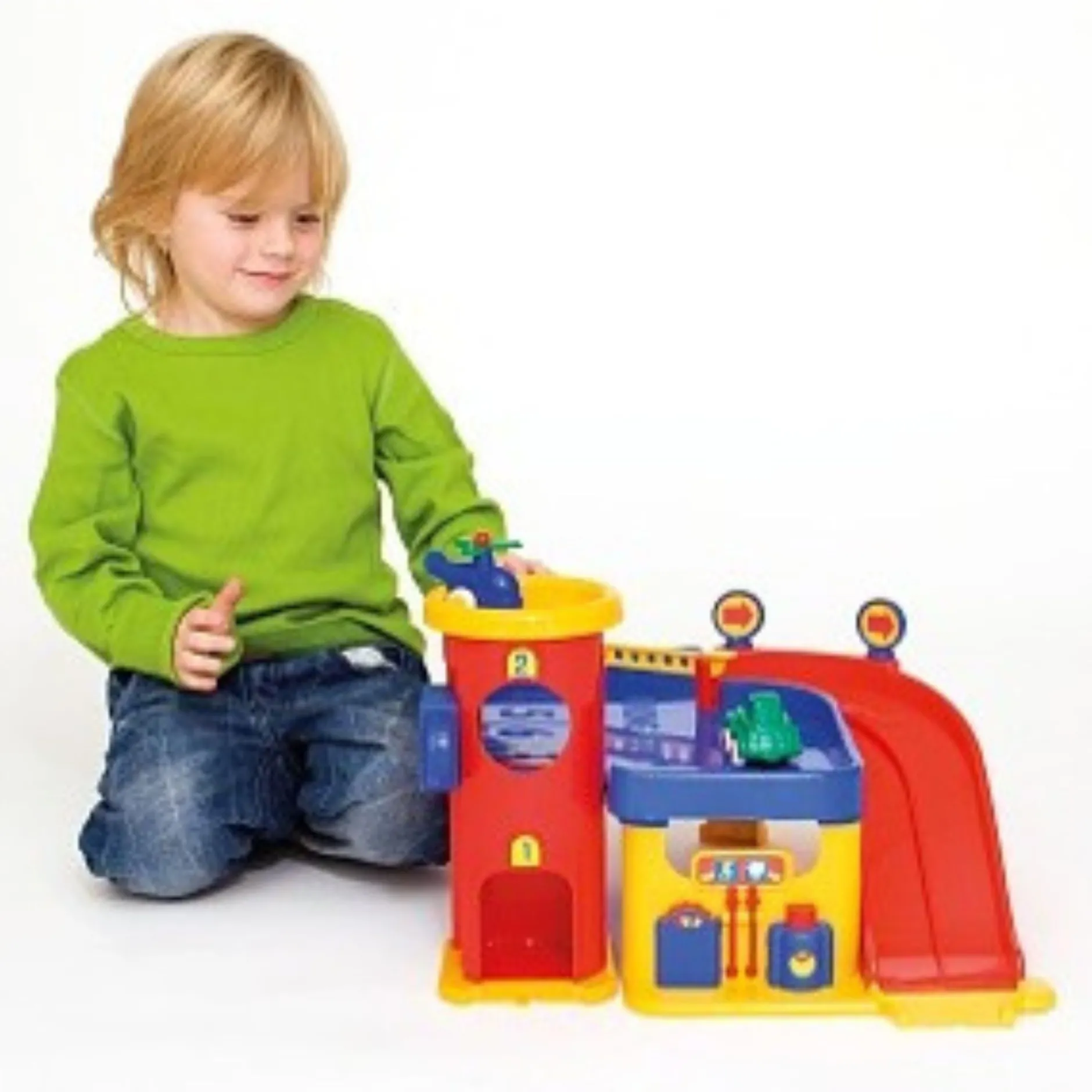 viking_city_two_story_gar_3.webp Educational Toys Viking City Two Story Garage