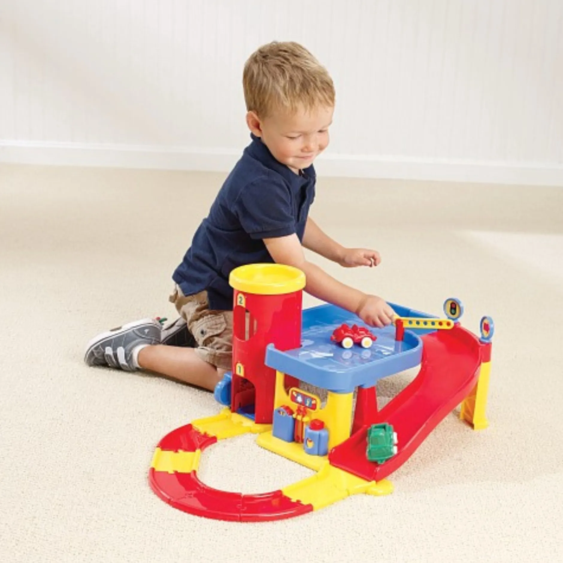 viking_city_two_story_gar_9.webp Educational Toys Viking City Two Story Garage